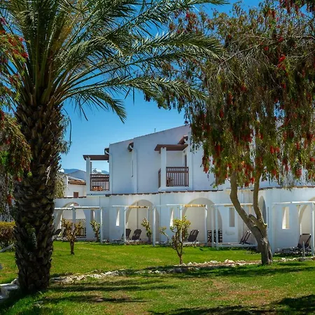 Hostel 11 Zen Lachi